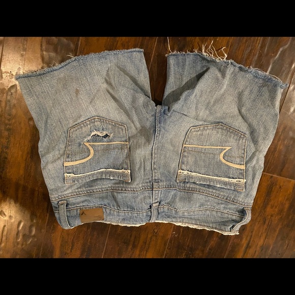 AE jean shorts - Picture 2 of 2